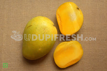Load image into Gallery viewer, Banganapalle ( Benishan ) mango, 1 Kg
