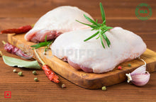 Load image into Gallery viewer, Chicken - Curry Cut With Bone & Skin , 1 Kg (5552215621796)