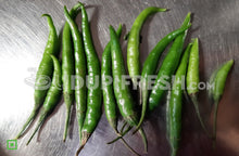 Load image into Gallery viewer, Chilli - Green Long, Medium/ಮೆಣಸಿನಕಾಯಿ - ಹಸಿರು ,  100 g (5560289656996)
