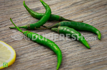 Load image into Gallery viewer, Chilli - Green Long, Medium/ಮೆಣಸಿನಕಾಯಿ - ಹಸಿರು ,  100 g (5560289656996)