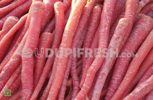 Load image into Gallery viewer, Long Red Carrots, 500 g