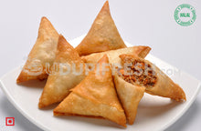 Load image into Gallery viewer, Ready to Cook - Chicken Samosa / 5 pc