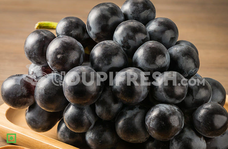 Black Grapes Seedless, 500 g