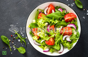 Green Leaves Mix And Vegetables Salad 250 g