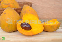 Load image into Gallery viewer, Egg fruit / Canistel 1 Kg
