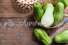 Load image into Gallery viewer, Fresh Chayote , 1Kg
