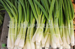 Spring onions, 200 g