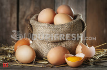 Load image into Gallery viewer, Organic Eggs, 6 Pcs (5563030503588)
