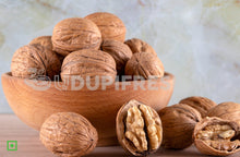 Load image into Gallery viewer, Walnut In Shell, 500 g

