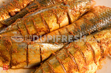 Load image into Gallery viewer, Ready to Cook - Marinated Medium Mackerel Fish 5 pc
